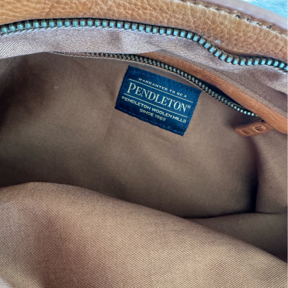 Pendleton Wool Clutch - Picture 6 of 7